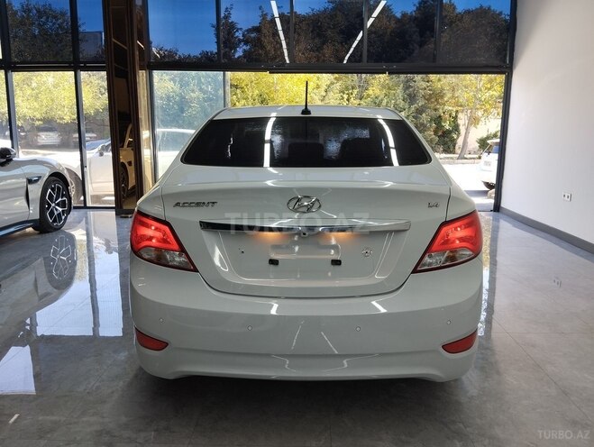 Hyundai Accent 2019, 114,000 km - 1.4 л - Bakı