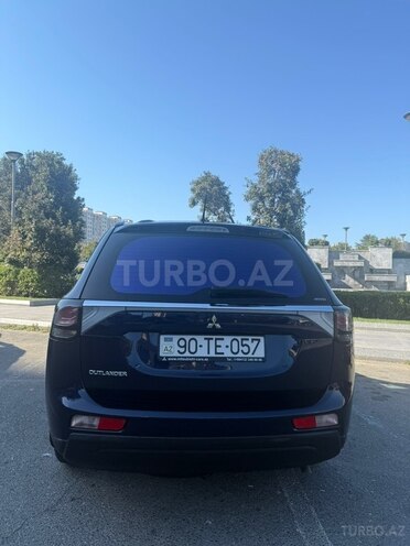 Mitsubishi Outlander 2014, 126,800 km - 2.4 l - Bakı