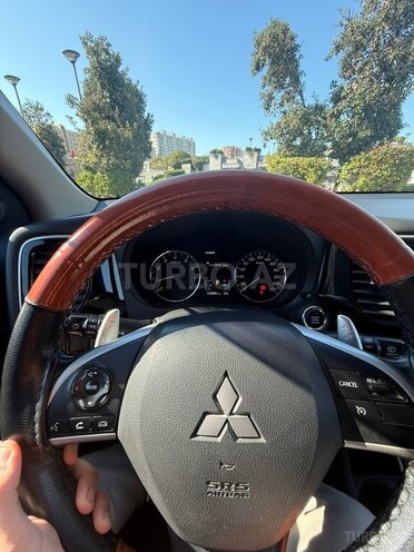 Mitsubishi Outlander 2014, 126,800 km - 2.4 l - Bakı