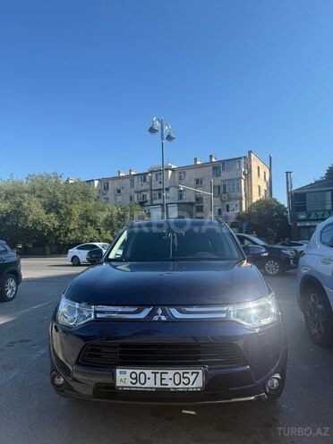 Mitsubishi Outlander 2014, 126,800 km - 2.4 l - Bakı