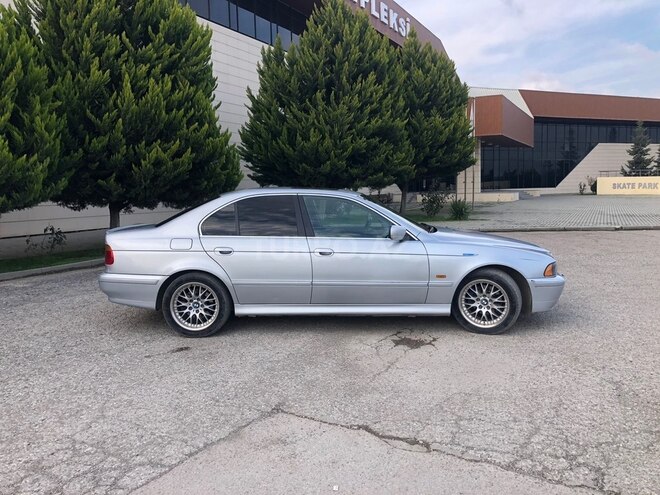 BMW 528 1997, 492,350 km - 2.8 l - Xaçmaz