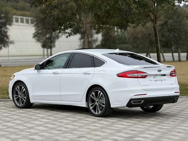 Ford Fusion (North America) 2020, 130,533 km - 2.0 л - Bakı