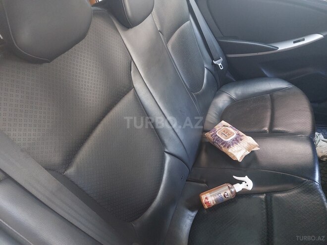 Hyundai Accent 2012, 200,000 km - 1.4 l - Bakı