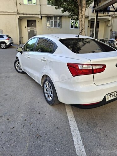 Kia Rio 2015, 294,584 km - 1.6 l - Bakı