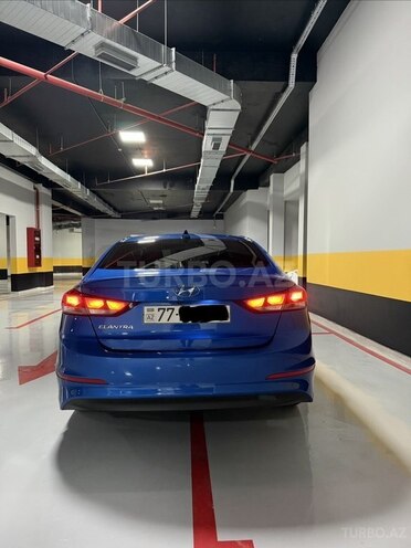Hyundai Elantra 2018, 126,402 km - 2.0 л - Bakı