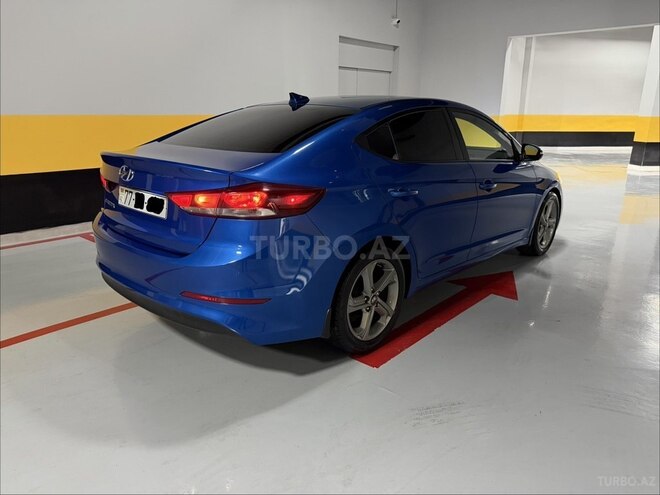 Hyundai Elantra 2018, 126,402 km - 2.0 л - Bakı