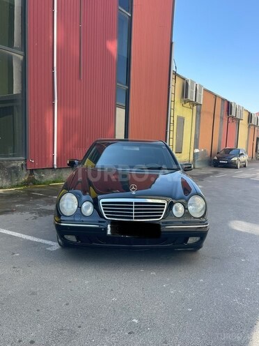 Mercedes E 240 2001, 486,553 km - 2.4 l - Bakı