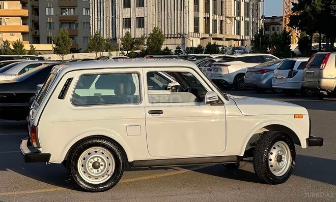 LADA (VAZ) Niva 2015, 278,000 km - 1.7 l - Bakı