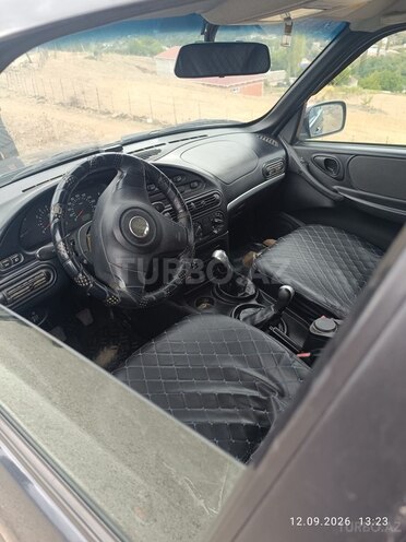 Chevrolet Niva 2014, 179,000 km - 1.7 l - Yardımlı