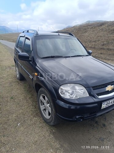 Chevrolet Niva 2014, 179,000 km - 1.7 l - Yardımlı