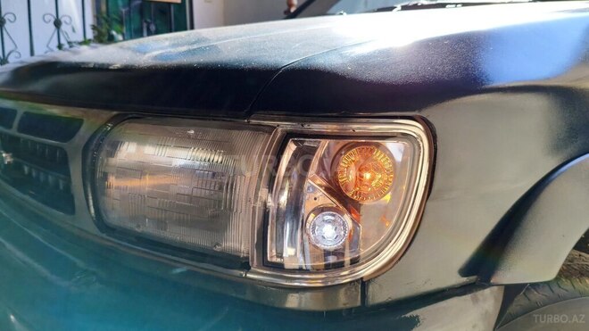 Nissan Pathfinder 1998, 200,000 km - 3.3 л - Bakı