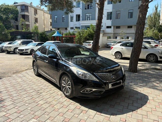 Hyundai Grandeur 2015, 242,500 km - 2.2 л - Bakı