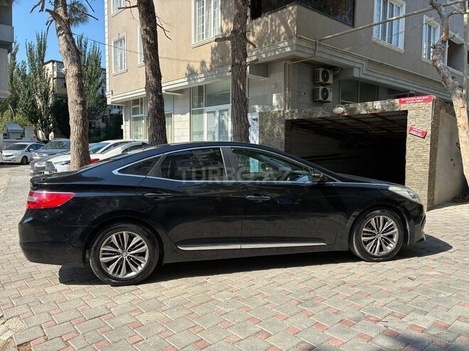 Hyundai Grandeur 2015, 242,500 km - 2.2 л - Bakı