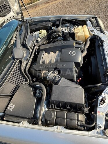 Mercedes E 240 2000, 294,000 km - 2.4 l - Masallı