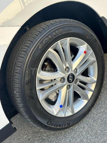 Hyundai ix35 2013, 187,124 km - 2.0 л - Bakı