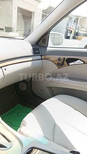 Mercedes E 350 2006, 165,458 km - 3.5 l - Bakı