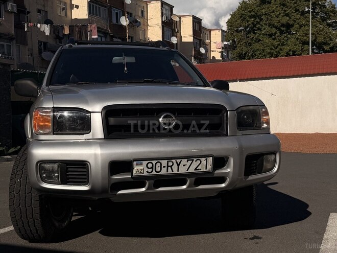 Nissan Pathfinder 2004, 250,000 km - 3.5 l - Zaqatala