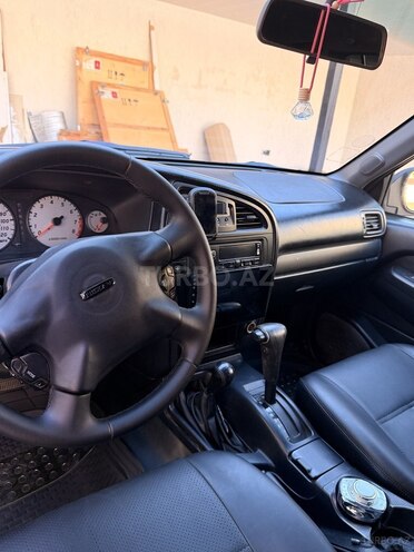 Nissan Pathfinder 2004, 250,000 km - 3.5 l - Zaqatala