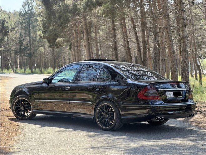 Mercedes E 220 2004, 500,000 km - 2.2 l - Bakı