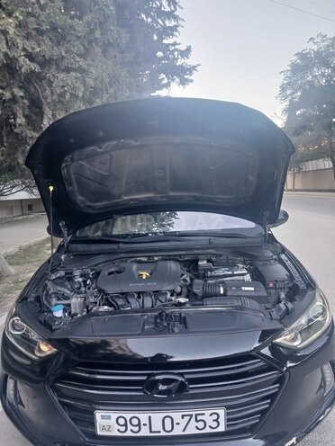 Hyundai Elantra 2017, 166,743 km - 2.0 l - Bakı