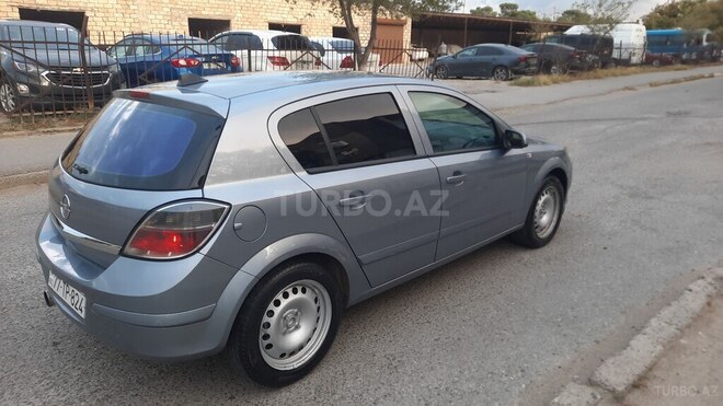 Opel Astra 2009, 250,000 km - 1.4 l - Sumqayıt