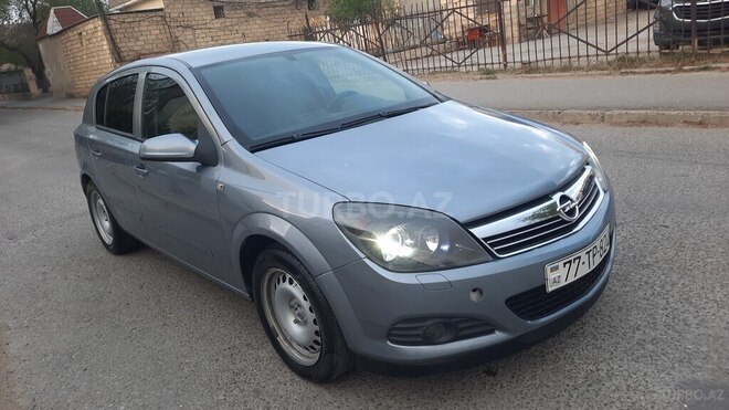 Opel Astra 2009, 250,000 km - 1.4 l - Sumqayıt