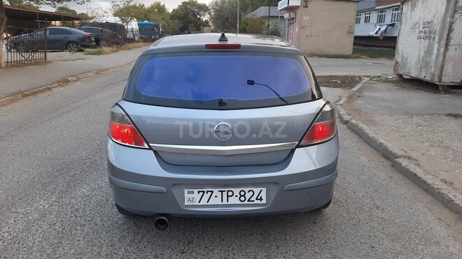 Opel Astra 2009, 250,000 km - 1.4 l - Sumqayıt