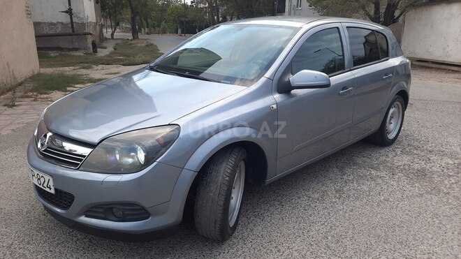 Opel Astra 2009, 250,000 km - 1.4 l - Sumqayıt