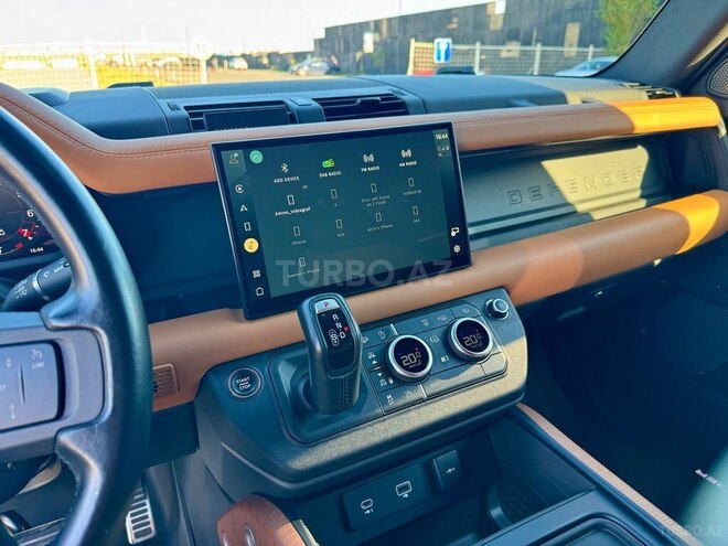 Land Rover Defender 2023, 41,000 km - 3.0 л - Bakı