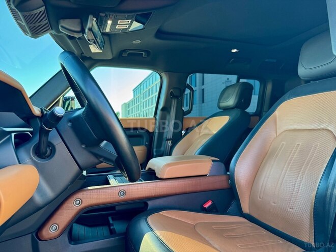 Land Rover Defender 2023, 41,000 km - 3.0 л - Bakı