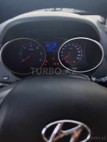 Hyundai Tucson 2015, 241,000 km - 2.0 l - Bakı