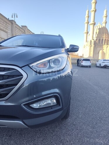 Hyundai Tucson 2015, 241,000 km - 2.0 l - Bakı