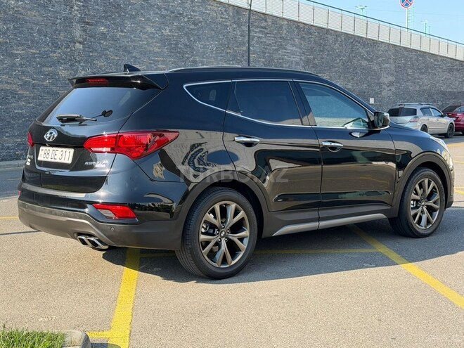 Hyundai Santa Fe 2017, 105,000 km - 2.0 л - Bakı