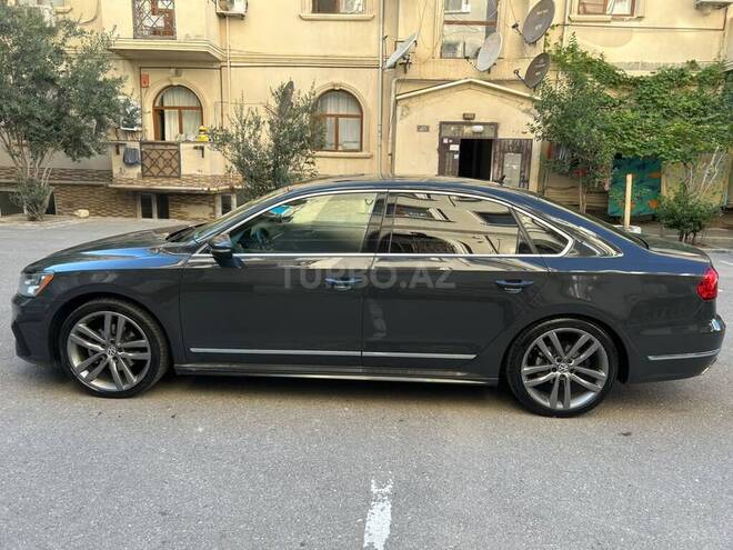 Volkswagen Passat (North America) 2016, 227,000 km - 1.8 л - Bakı