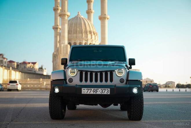 Jeep Wrangler 2015, 260,000 km - 3.6 л - Bakı