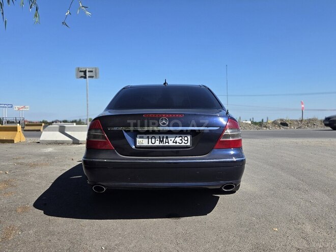 Mercedes E 350 2006, 254,000 km - 3.5 л - Quba
