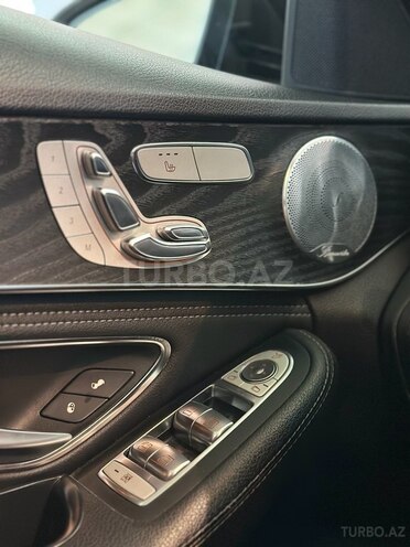 Mercedes C 300 4MATIC 2015, 189,000 km - 2.0 l - Bakı