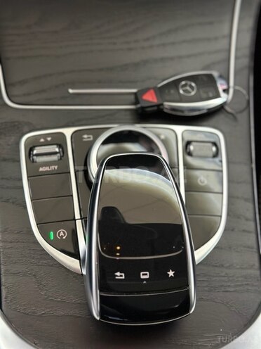 Mercedes C 300 4MATIC 2015, 189,000 km - 2.0 l - Bakı