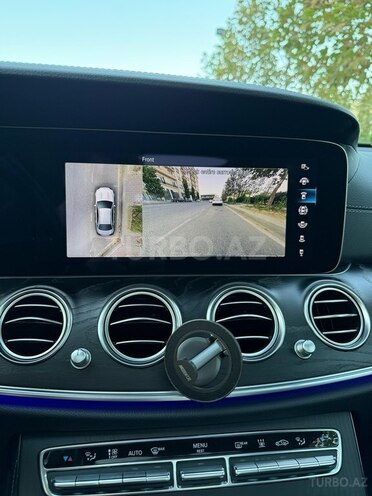 Mercedes E 300 e 4MATIC 2022, 52,000 km - 2.0 l - Bakı