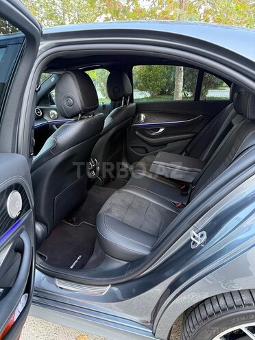 Mercedes E 300 e 4MATIC 2022, 52,000 km - 2.0 l - Bakı