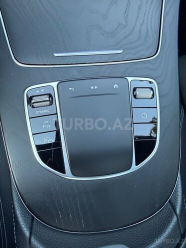 Mercedes E 300 e 4MATIC 2022, 52,000 km - 2.0 l - Bakı