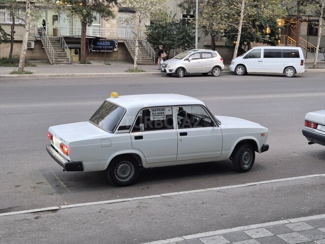 LADA (VAZ) 2107 2009, 123,000 km - 1.6 l - Gəncə