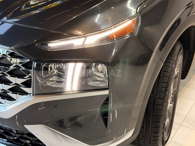 Hyundai Santa Fe 2023, 28,500 km - 1.6 l - Bakı