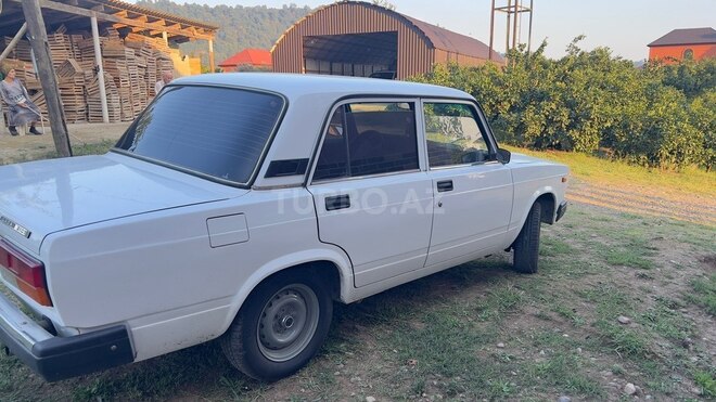 LADA (VAZ) 2107 2005, 15,905 km - 1.7 l - Astara