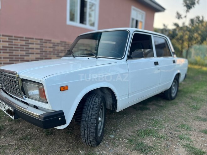 LADA (VAZ) 2107 2005, 15,905 km - 1.7 l - Astara