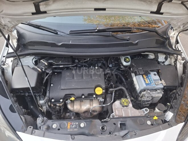 Opel Corsa 2017, 250,000 km - 1.4 l - Bakı