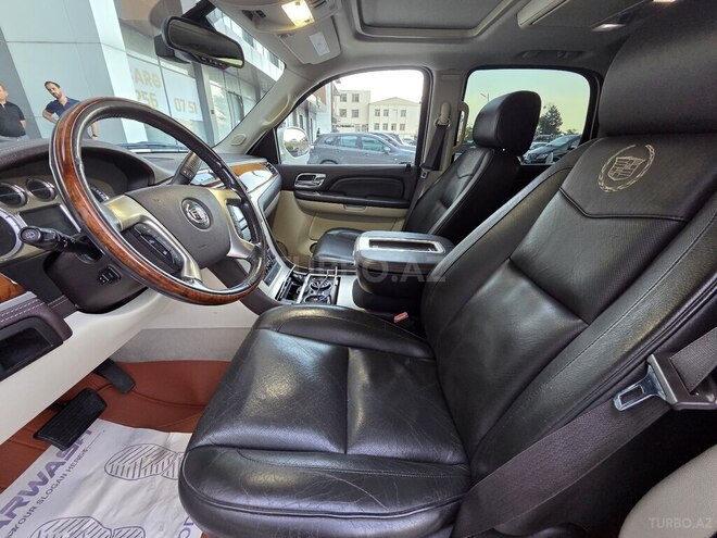 Cadillac Escalade 2010, 190,000 km - 6.2 l - Bakı