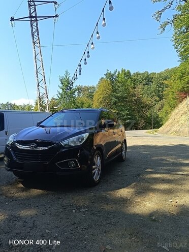 Hyundai ix35 2010, 242,000 km - 2.4 л - Sabirabad