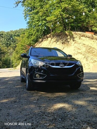 Hyundai ix35 2010, 242,000 km - 2.4 л - Sabirabad