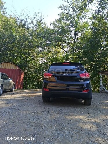 Hyundai ix35 2010, 242,000 km - 2.4 л - Sabirabad